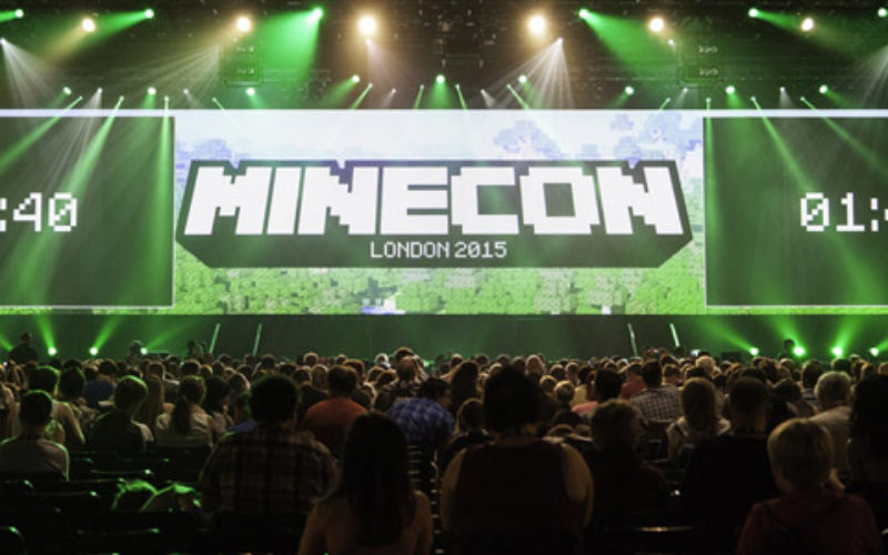 Record 10,000 gamers show at Minecon 2015 in London