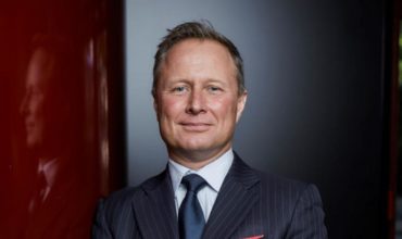 Comexposium splits into three regional divisions, CEO Simon Foster to leave