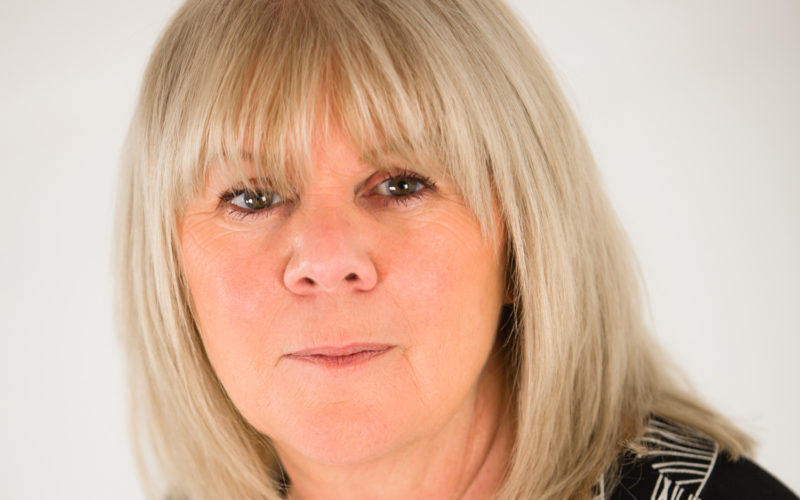UK association survey reports 126,000 industry job losses and £2.4m per venue