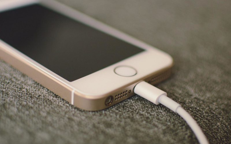 ASM Global to offer venue attendees at-seat mobile charging