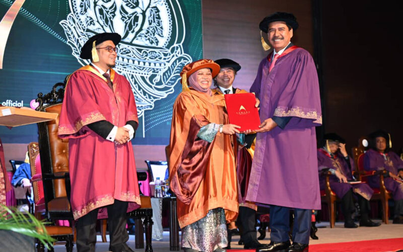 MyCEB CEO awarded doctorate by National Academy of Arts